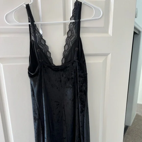 Free People Lace and Velvet Dress - Picture 3 of 3